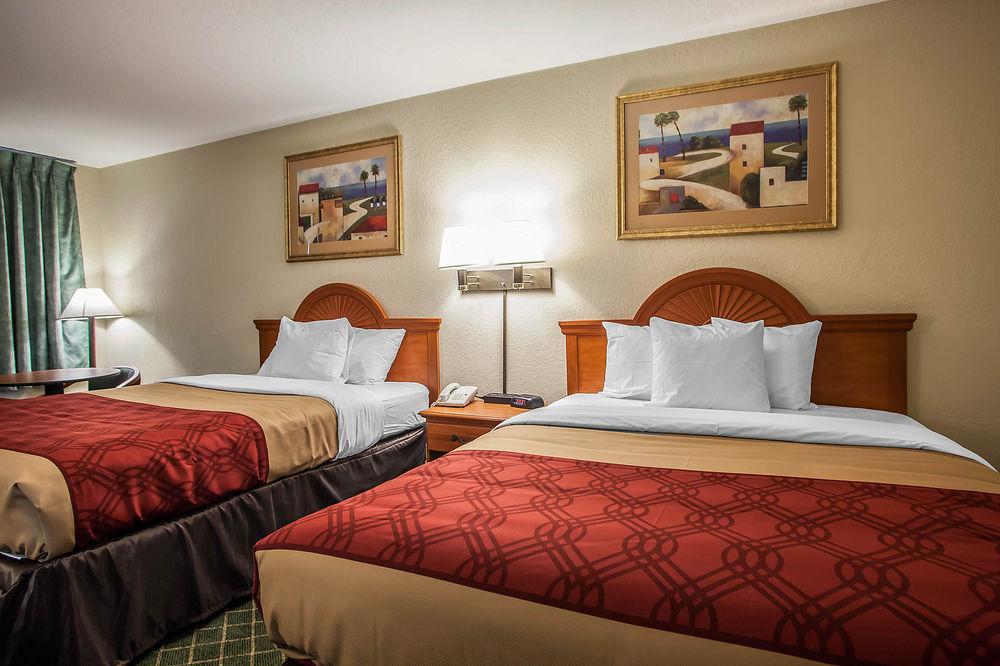 Economy Inn & Suites 汉尼拔 外观 照片