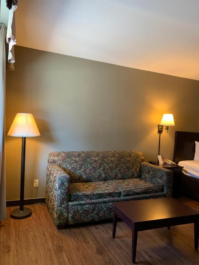 Economy Inn & Suites 汉尼拔 外观 照片