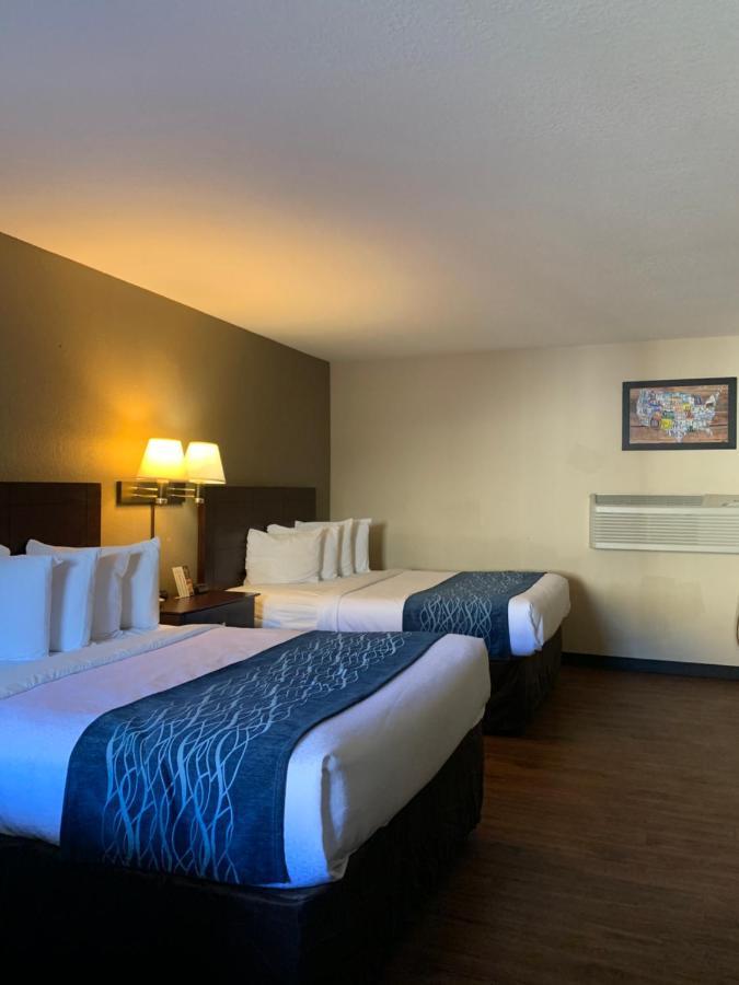 Economy Inn & Suites 汉尼拔 外观 照片